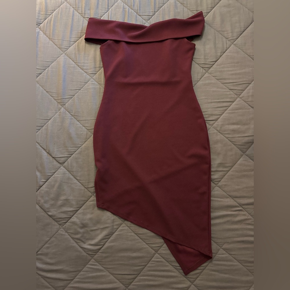 Fashion Nova Asymmetrical Burgundy Dress - Picture 7 of 12